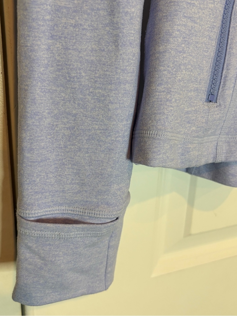 Lululemon Lavender Purple Mock Neck Full Zip Long Sleeve Fold Over Cuff Top 8 - Picture 4 of 8